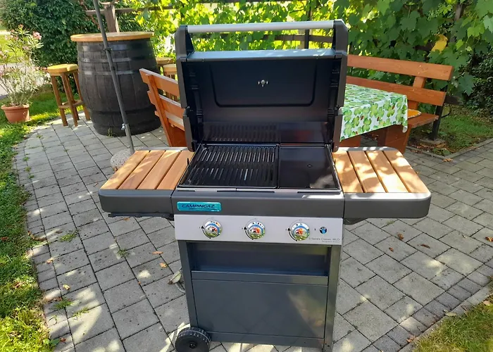 Ajda アパート ブレッド